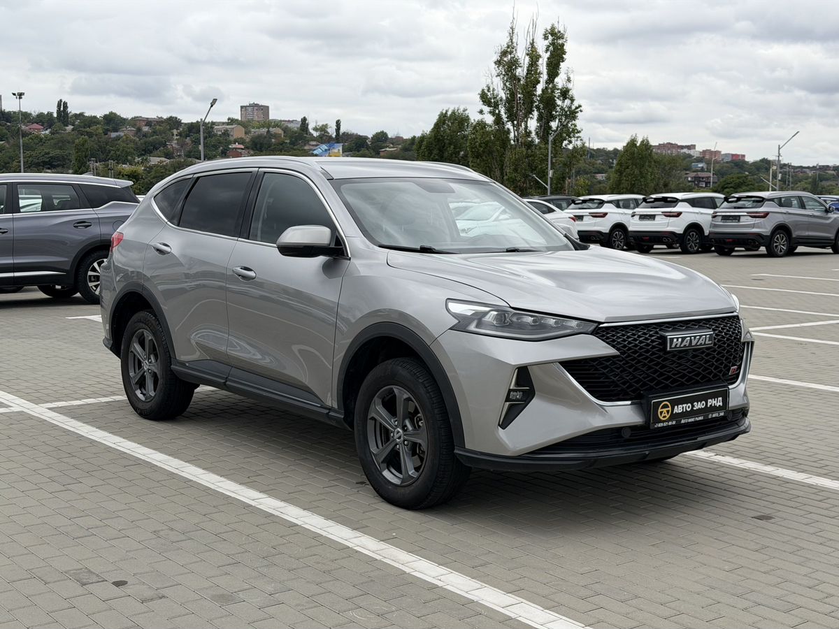 Haval F7